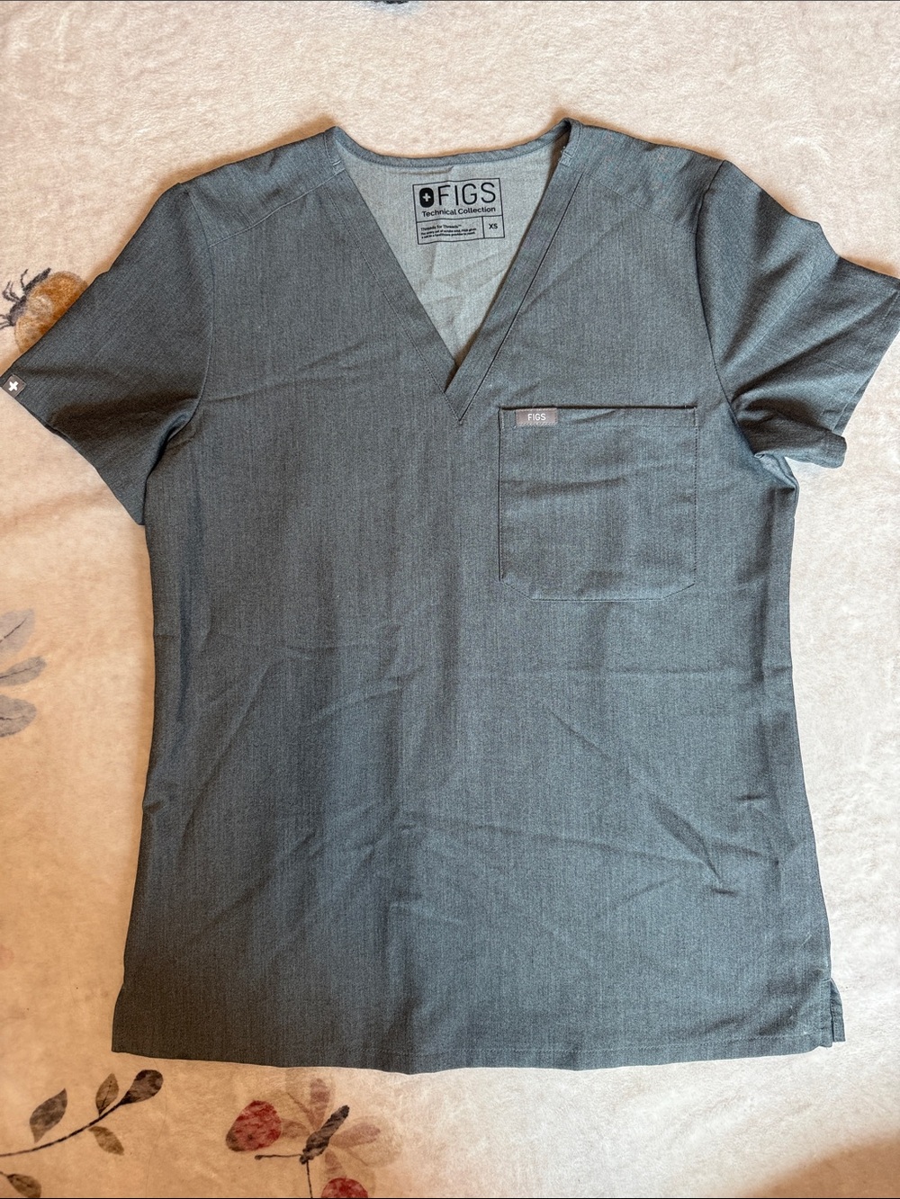 Figs technical collection Catarina one pocket scrub top
